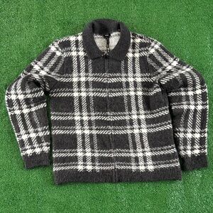 Express Men's Grey and White Plaid Full Zip Sweater